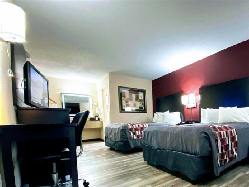 Ramada By Wyndham Harrisonburg Motel Luaran gambar