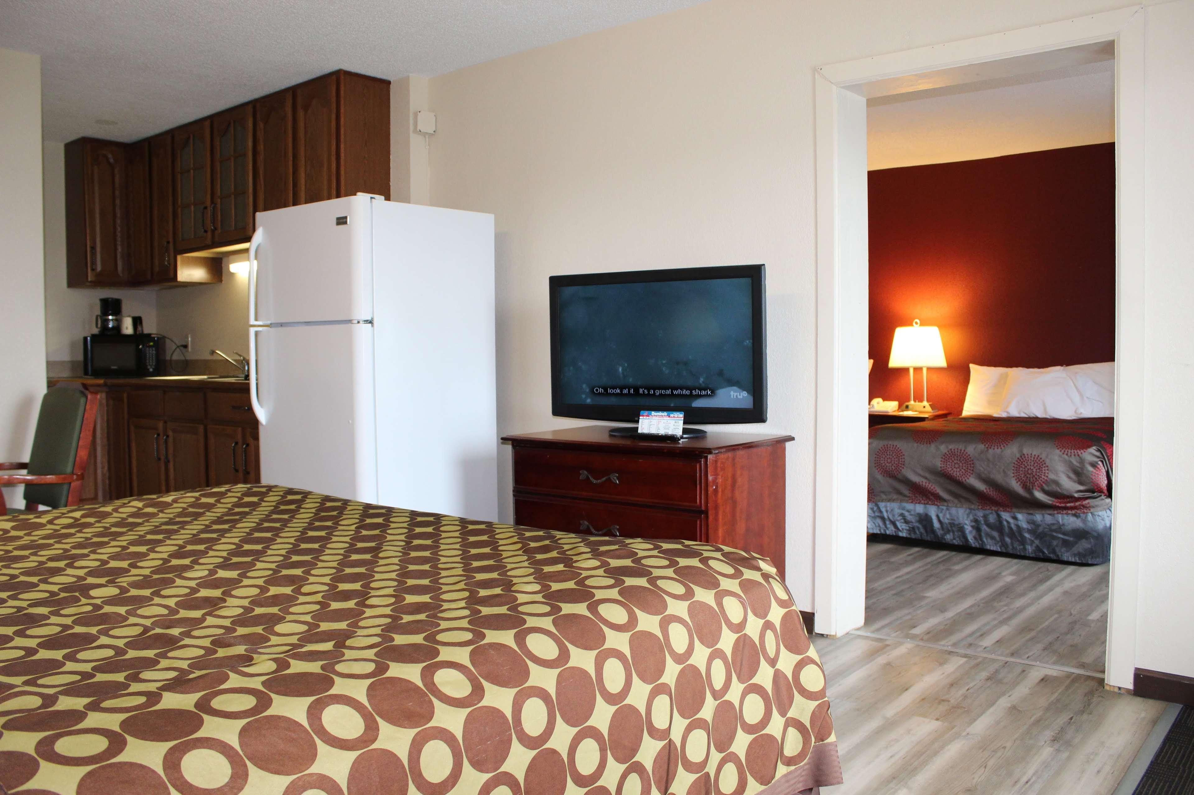 Ramada By Wyndham Harrisonburg Motel Luaran gambar