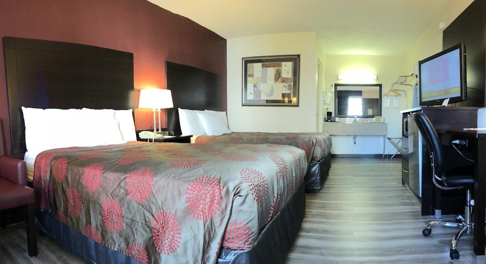 Ramada By Wyndham Harrisonburg Motel Luaran gambar