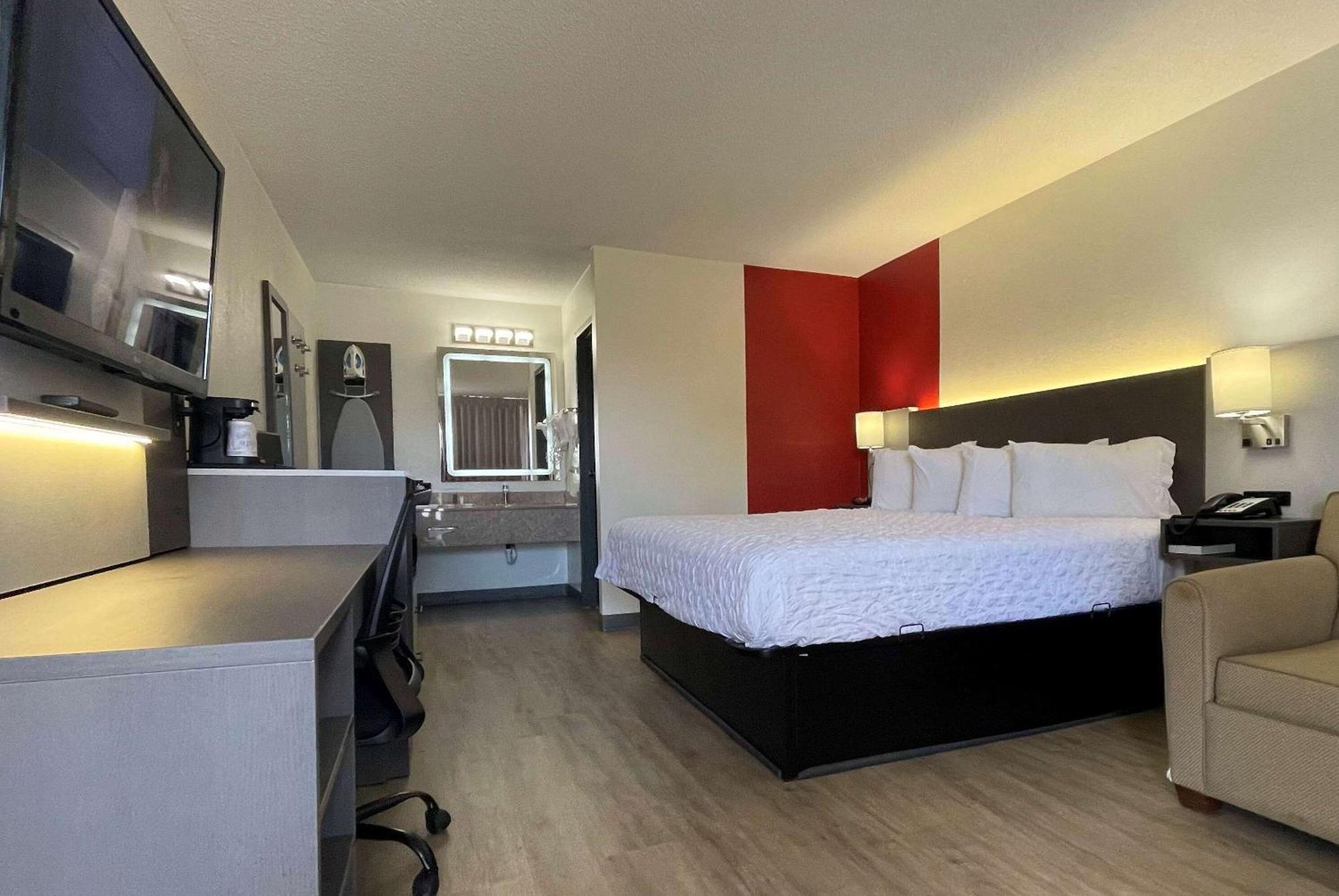 Ramada By Wyndham Harrisonburg Motel Luaran gambar