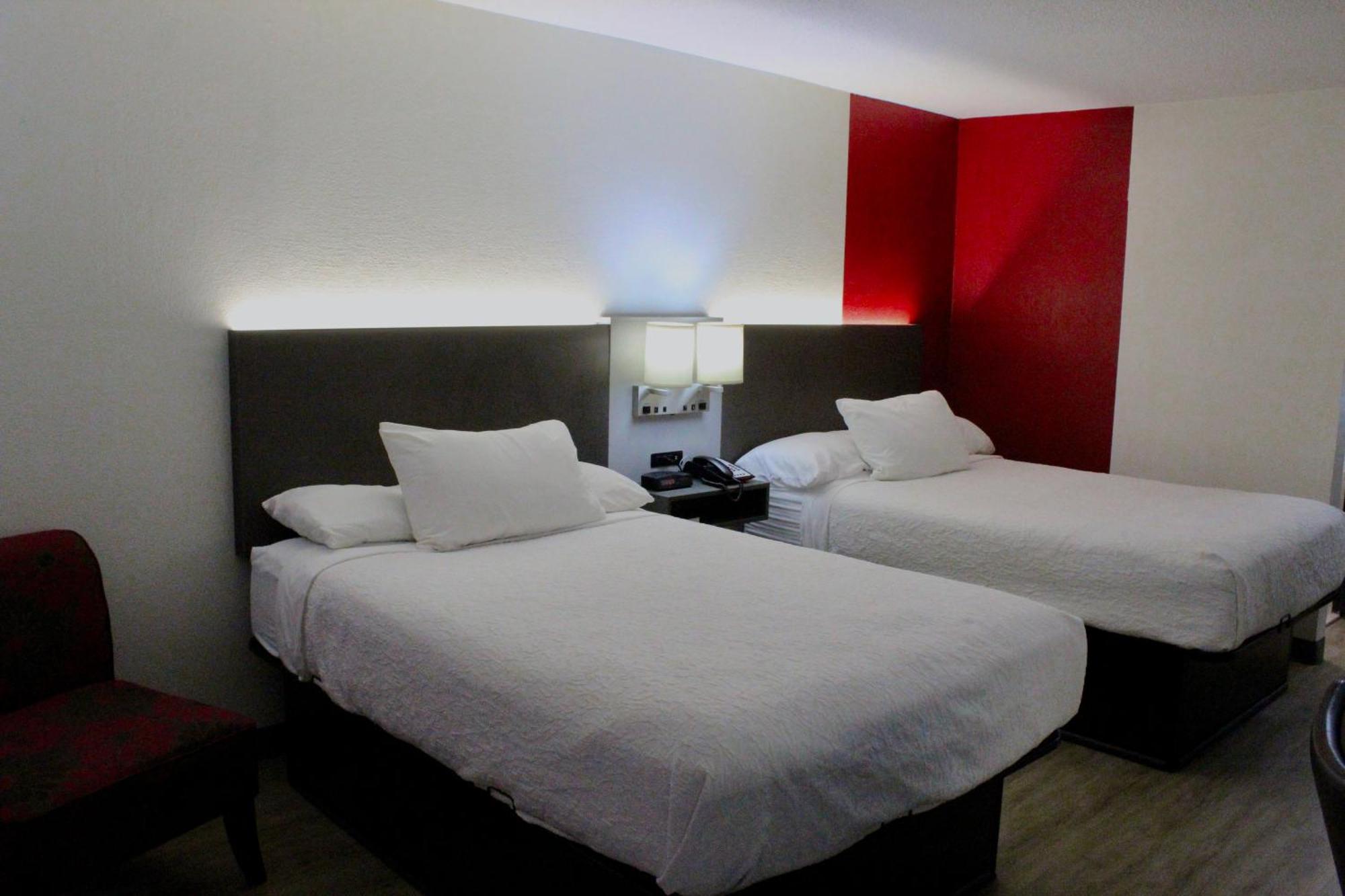 Ramada By Wyndham Harrisonburg Motel Luaran gambar